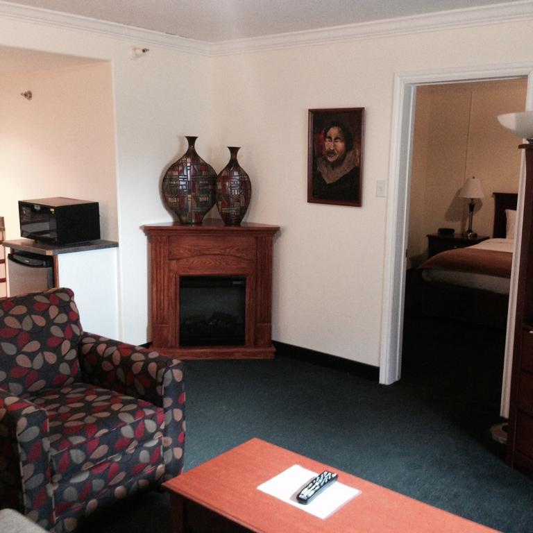 Ptarmigan Inn Hay River Ruang foto