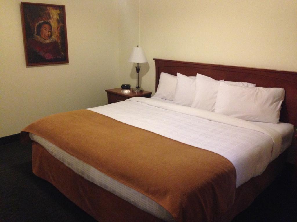 Ptarmigan Inn Hay River Ruang foto